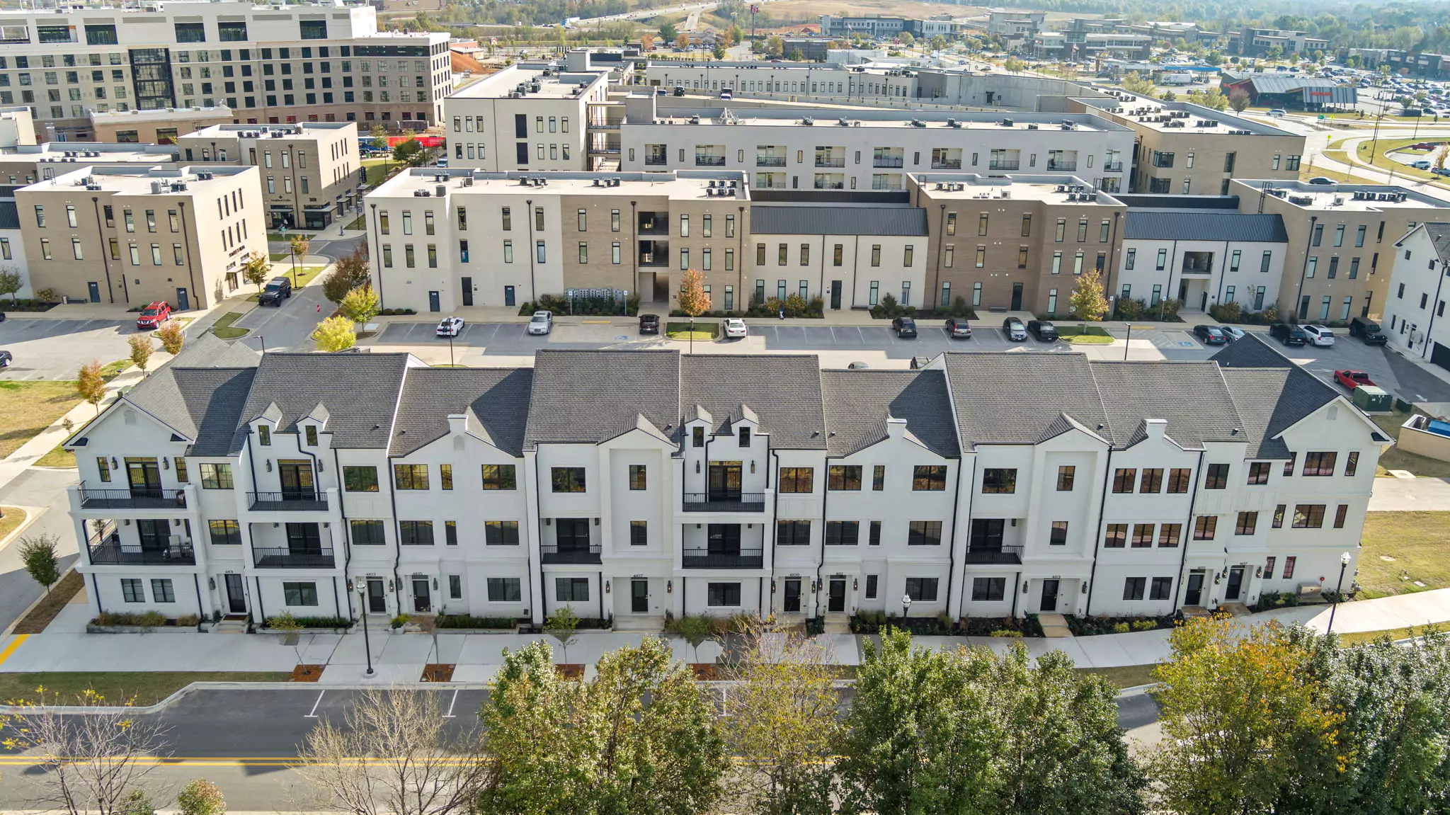 Pinnacle Brownstones - Aerial View