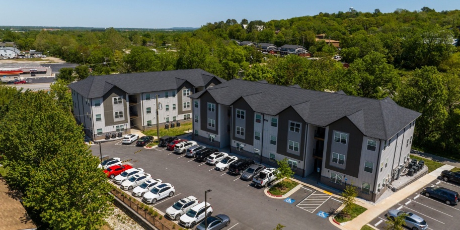 South Creekside Apartments